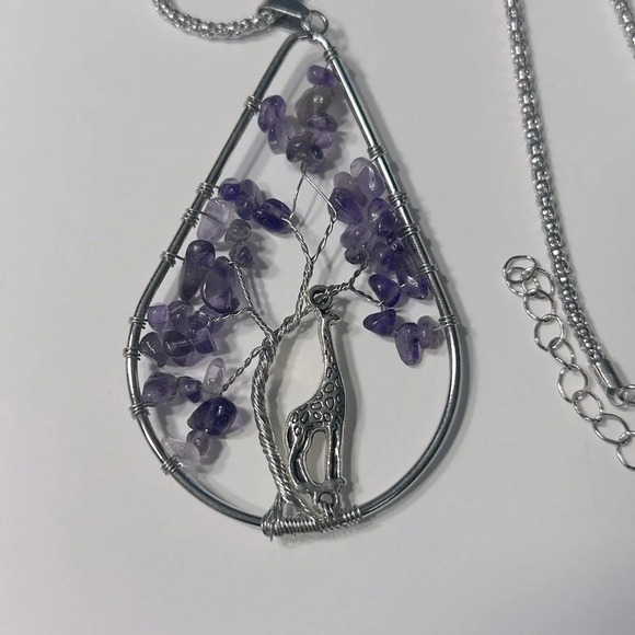 Jewelry - Wire Wrapped Amethyst Tree Of  Life w/Giraffe Pendant🦒📿🟣
